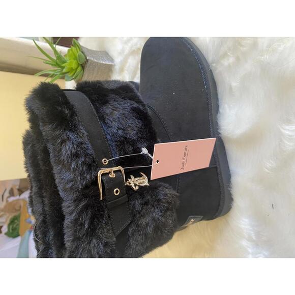 Juicy Couture Black Faux Fur Winter Boots Size 8